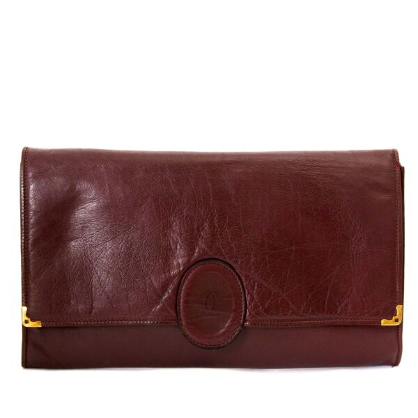Cartier Bordeaux Leather Clutch te koop bij Labellov tweedehands luxe in Antwerpen