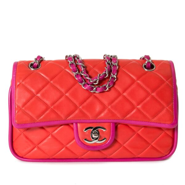 Chanel Bicolor Classic Flap Bag Medium now for sale at labellov vintage fashion webshop belgium