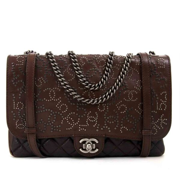 Chanel Paris Dallas Studded Lambskin Western Bag nu te koop bij labellov vintage mode webshop belgië