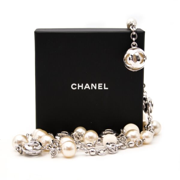 acheter en ligne chez labellov.com pour le meilleur prix chanel perle ceinture