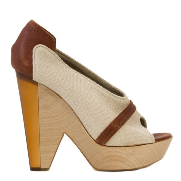Chloé Beige Lucite Wooden Wedges- Size 38,5
