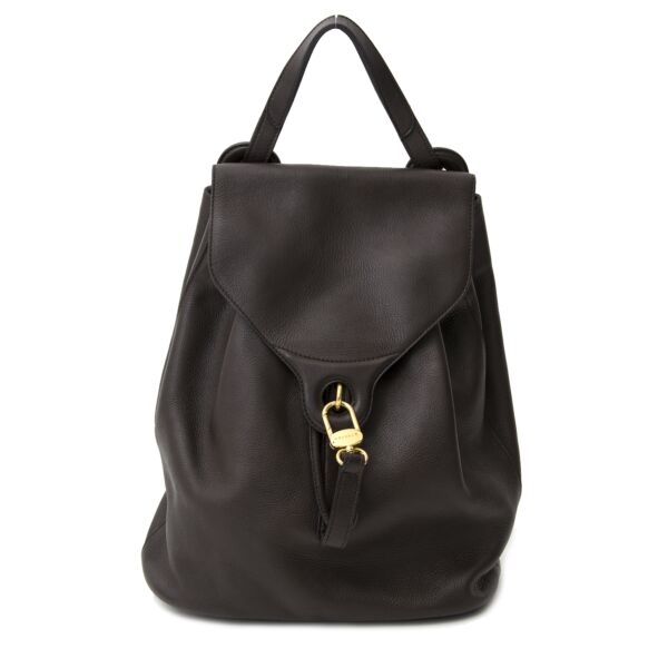 Authentieke Delvaux voor de juiste prijs bij LabelLOV vintage webshop. Veilig online winkelen. Luxe, vintage, mode. Antwerpen, België.  