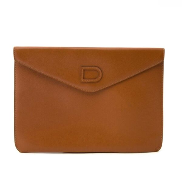 Buy authentic secondhand Delvaux bags at the right price at LabelLOV vintage webshop. Safe and secure online shopping.