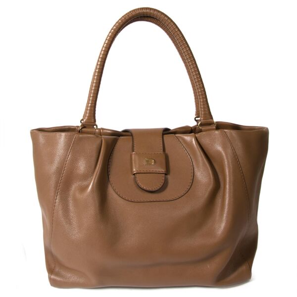 delvaux brown shopper now for sale at labellov vintage fashion webshop belgium