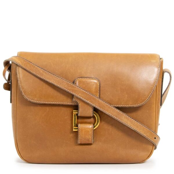delvaux cognac crossbody bag now for sale at labellov vintage fashion webshop belgium