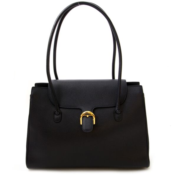 Buy authentic Delvaux bags at Labellov for the best price