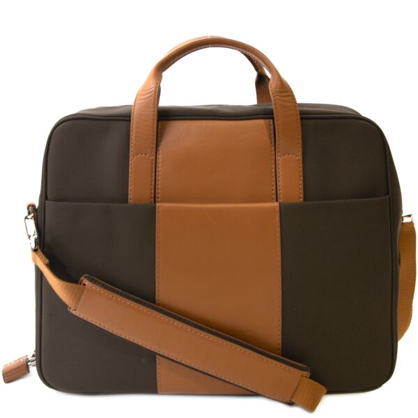 Delvaux Brown Airess Briefcase Canvas  Buy authentic secondhand Delvaux Airess briefcase canvas at the right price at Labellov safe and secure online shopping.  Koop authentieke tweedehands Delvaux Airess briefcase canvas voor de juiste prijs bij Labellov