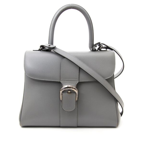 Koop uw Delvaux Brillant met schouderriem veilig en gemakkelijk bij Labellov tweedehands luxe.