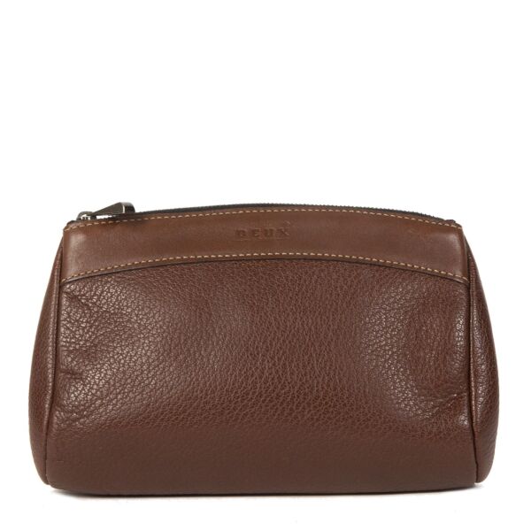 koop online jou tweedehands delvaux pouch