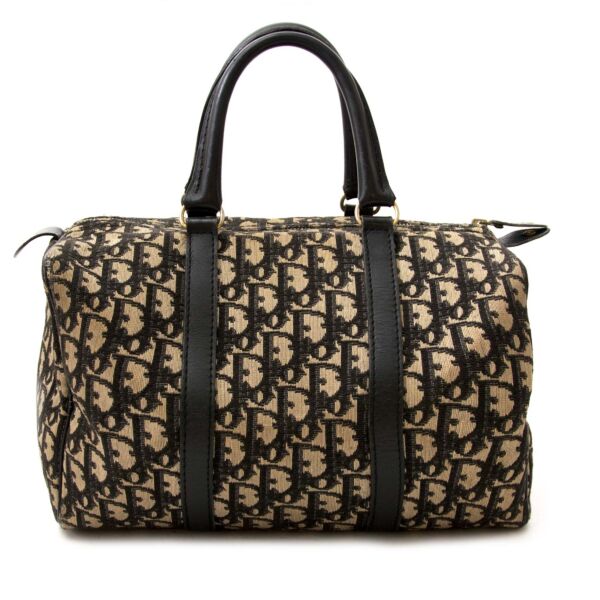 Buy authentic Christian Dior monogram boston bags now online at Labellov vintage webshop