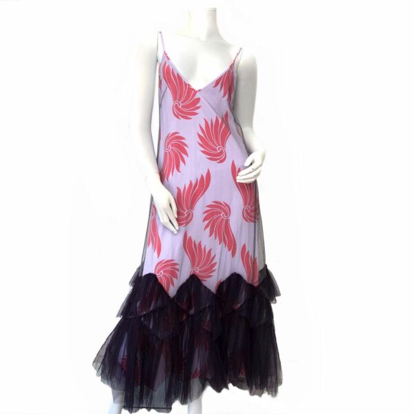 Koop authentieke tweedehands Dries Van Noten jurken aan een eerlijke prijs bij LabelLOV. Veilig online shoppen.