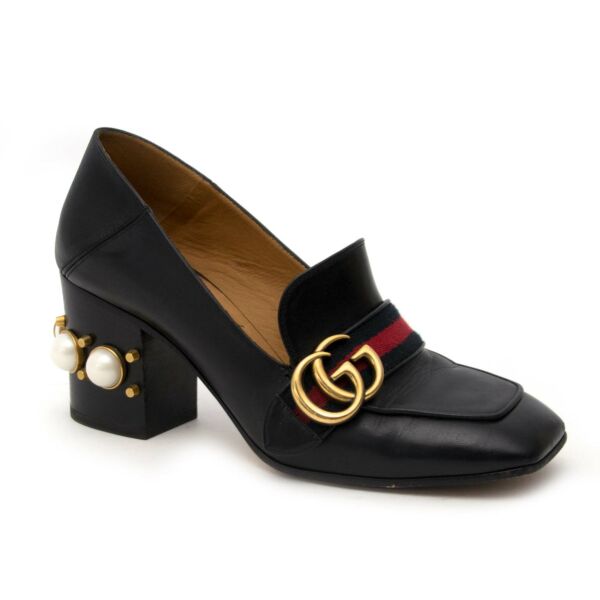 Gucci Black Leather Pearl Loafers Size 37