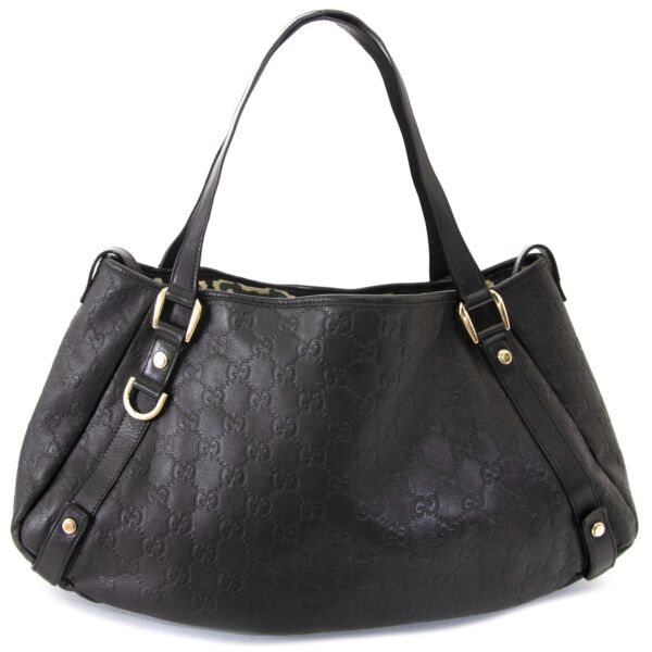 Gucci Guccissima Leather Medium Abbey Tote Bag now for sale at labellov vintage fashion webshop belgium