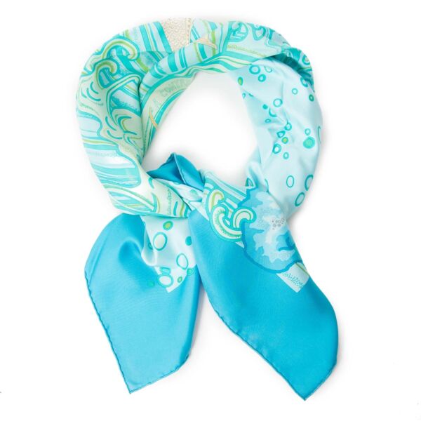 koop  Hermès Carré Silk Scarf "A Contre-Courant"  bij labellov aan de beste prijs