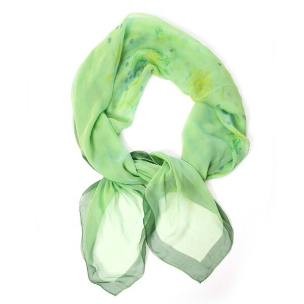 koop veilig online tegen de beste prijs Hermes Green Mouseline Scarf 