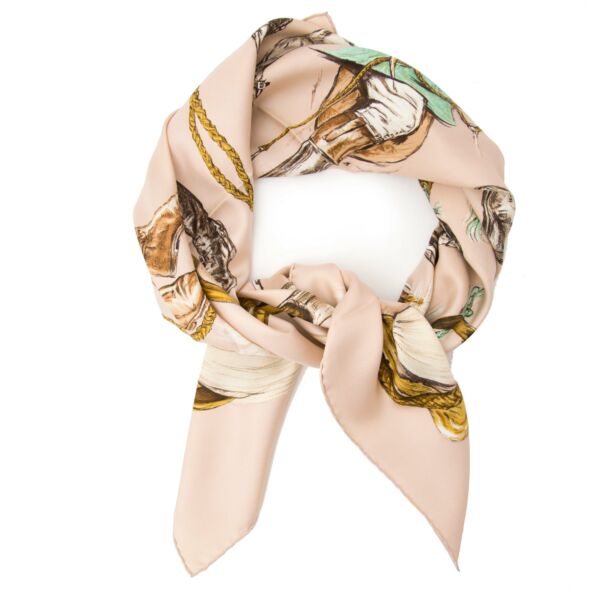Buy now online your secondhand Hermès Silk Scarf Carré A Propos de Bottes on labellov.com