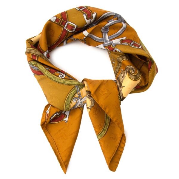 Hermès carré l'instruction du roi en l'excercice de monter à cheval now for sale at labellov vintage fashion webshop belgium