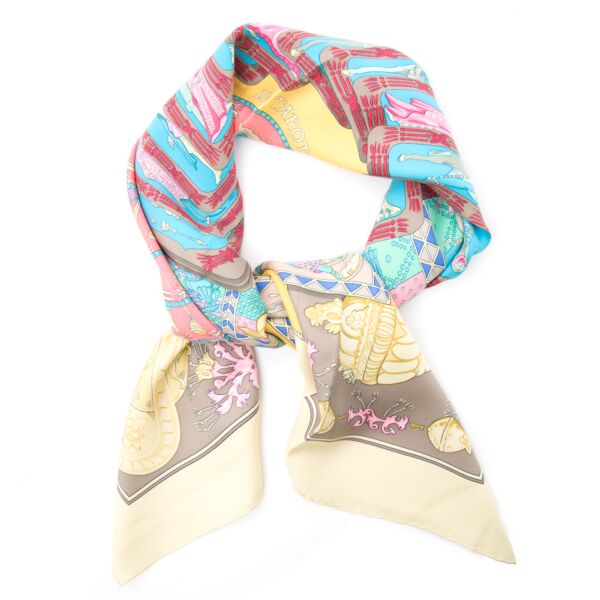 Hermès Carré de Soie "Tarot" kopen bij de beste prijs