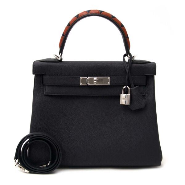 shop safe online at the best price  Hermes Kelly Au Galop 28 Retourne Blue indigo/ Black/Cuivre　Togo / Box calf /Chevre myzore goatskin Leather