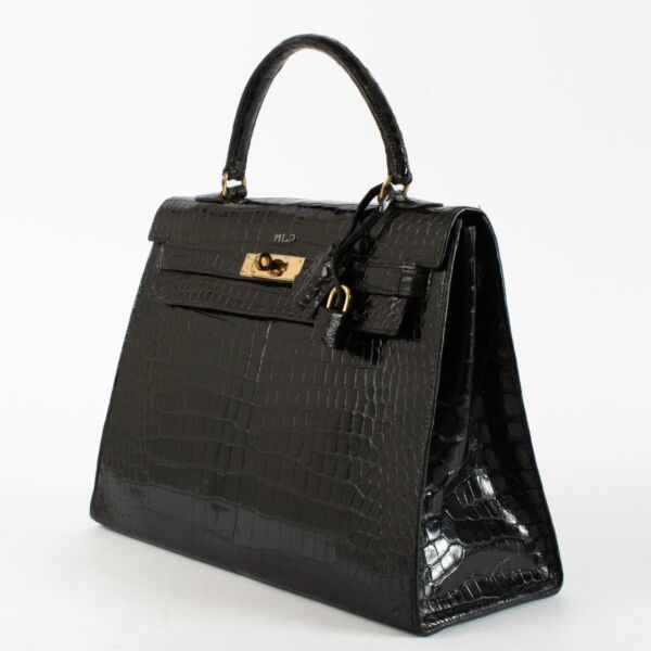 Hermès Vintage Kelly 32 Black Shiny Crocodile GHW