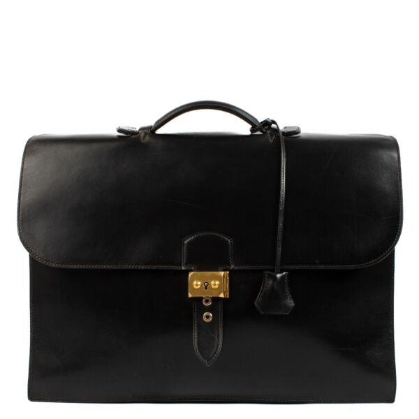 Authentic second hand vintage Hermès Sac a Depeches 2-41 Black Box GHW on www.labellov.com