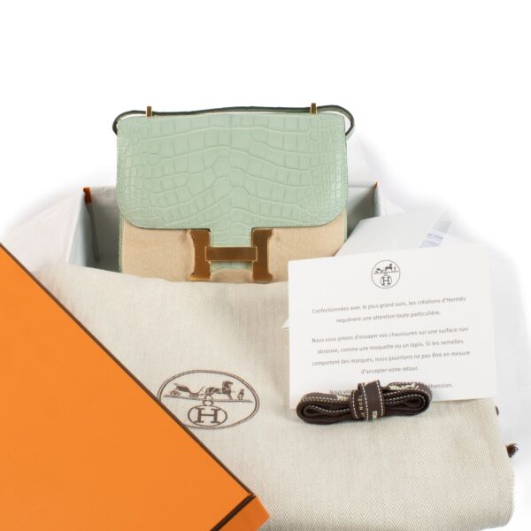 Hermès Constance Mini 18 Vert d'Eau Matte Alligator GHW
