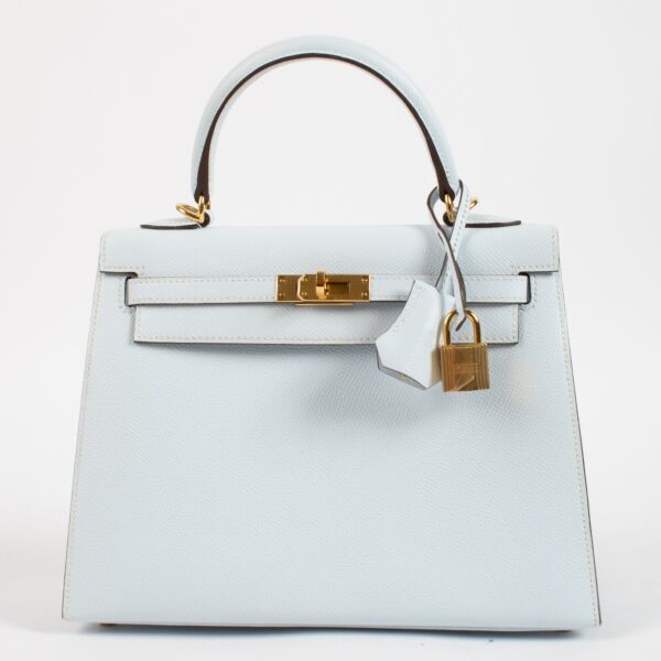 2020 Hermès Kelly 25 Bleu Brume Epsom GHW