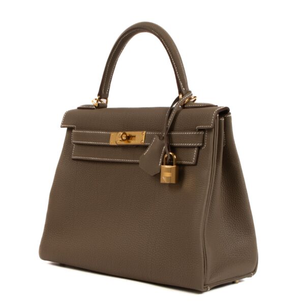 Hermès Kelly 25 Etoupe Togo GHW