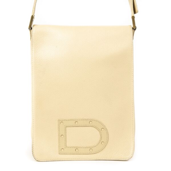 Delvaux Cream Le Louise Baudrier Leather Bag te koop bij Labellov tweedehands luxe