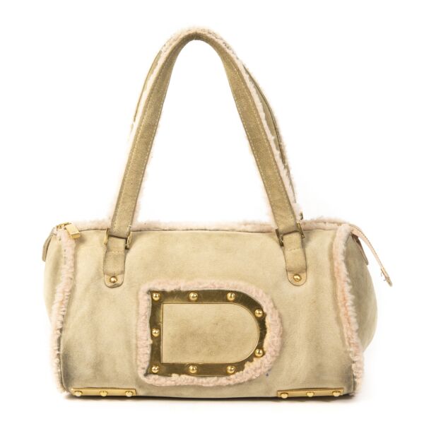 Authentieke Tweedehands Delvaux Le Astrid MM Mouton Retourné Beige Perla juiste prijs veilig online shoppen luxe merken webshop winkelen Antwerpen België mode fashion