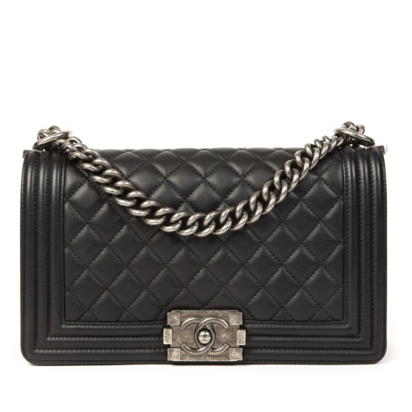 Chanel Black Medium Boy Bag for the best price at Labellov secondhand luxury in Antwerp
