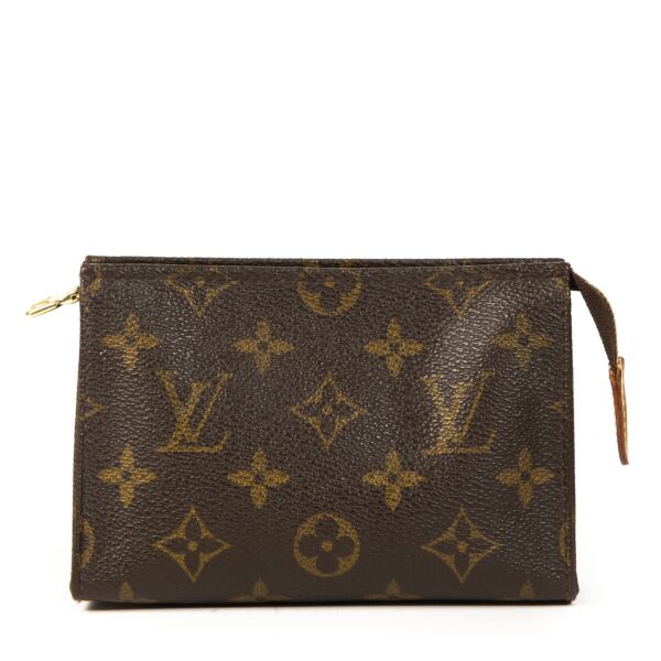 Louis vuitton Monogram Toiletry Pouch 19 