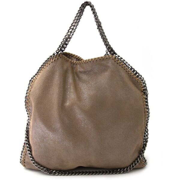 koop tweedehands stella mccarney beige falabella fold over tote bij labellov