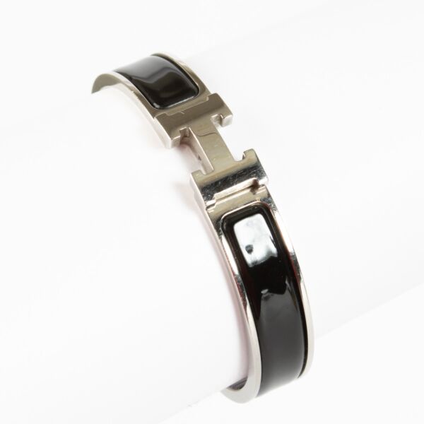 Authentic Second Hand Hermès Black Clic H Bracelet Size TGM on Labellov.com