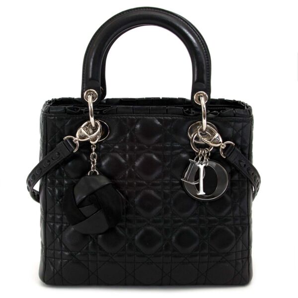 Tweedehands Christian Dior Lady Dior Black Medium Bag nu te koop bij labellov aan de beste prijs