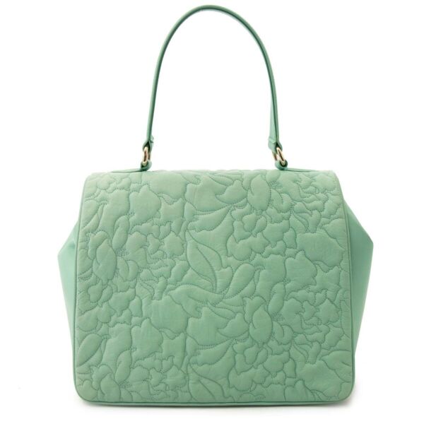 Buy an authentic secondhand Leonard bag at the right price at LabelLOV vintage webshop. Safe and secure online shopping