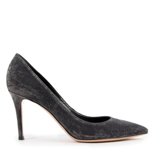 Gianvito Rossi Silver Glitter Pumps - Size 38,5