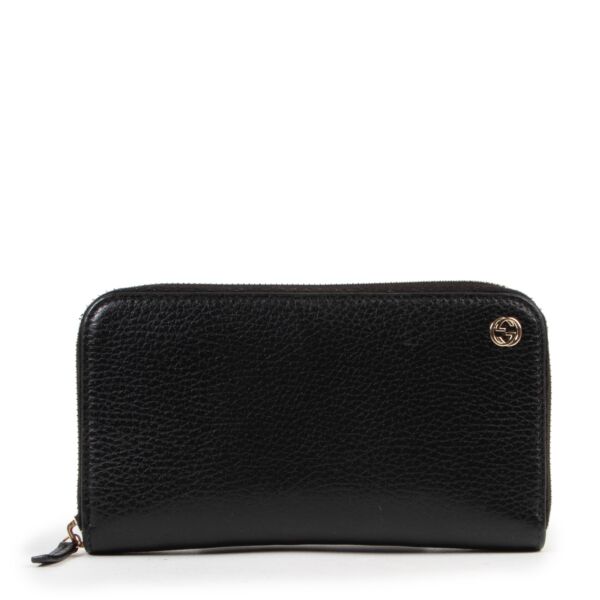 shop safe online Gucci Black Zip Wallet 