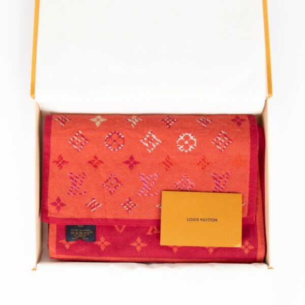 Louis vuitton Rose Pop Monogram Scarf