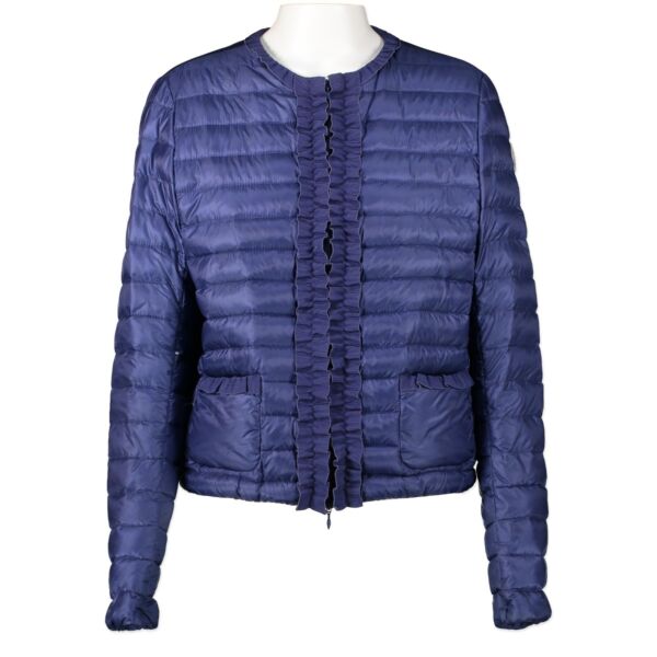 Buy in very good condition a Moncler Blue Jacket