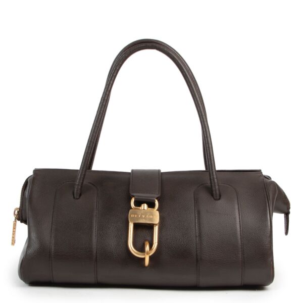 Shop safe online authentic Delvaux Brown Leather Shoulderbag at the right price. 
