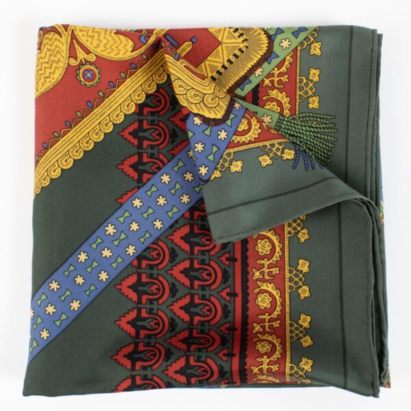 shop 100% authentic second hand Hermès Brins D'or Silk Scarf on Labellov.com