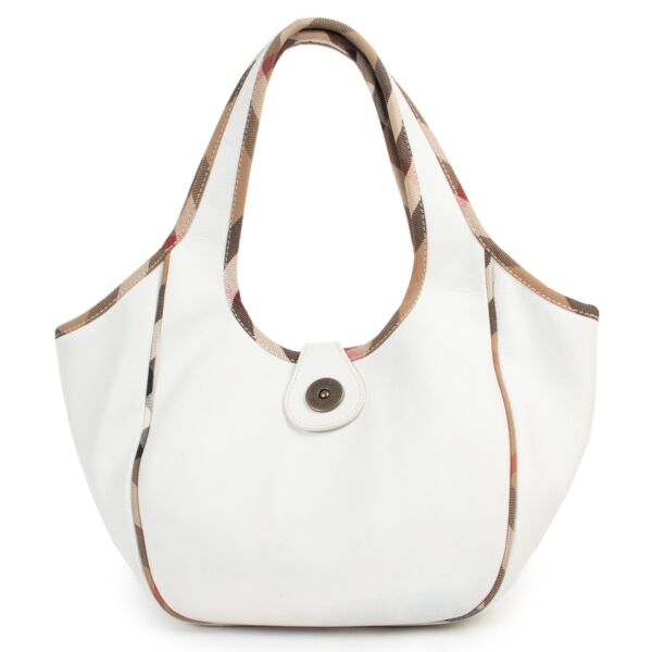 Burberry White Leather And Nova Check Trim Hobo Bag 