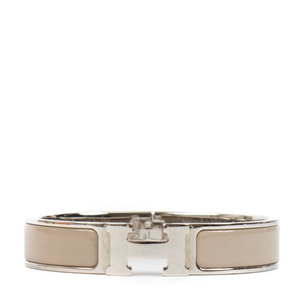 authentic pre loved Hermès taupe Clic H Bracelet on Labellov.com