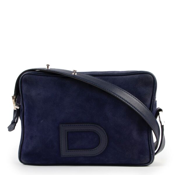 Buy an authentic second hand Delvaux Louise Cross Over bag at Labellov