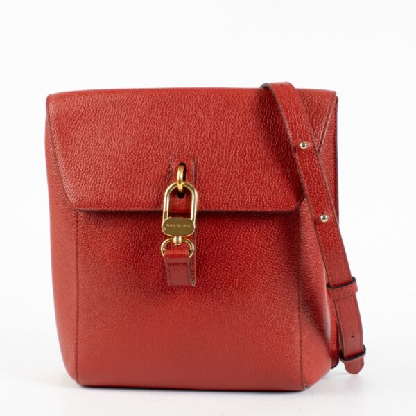 Authentic Second Hand Delvaux Red Rubis Crossbody on Labellov.com