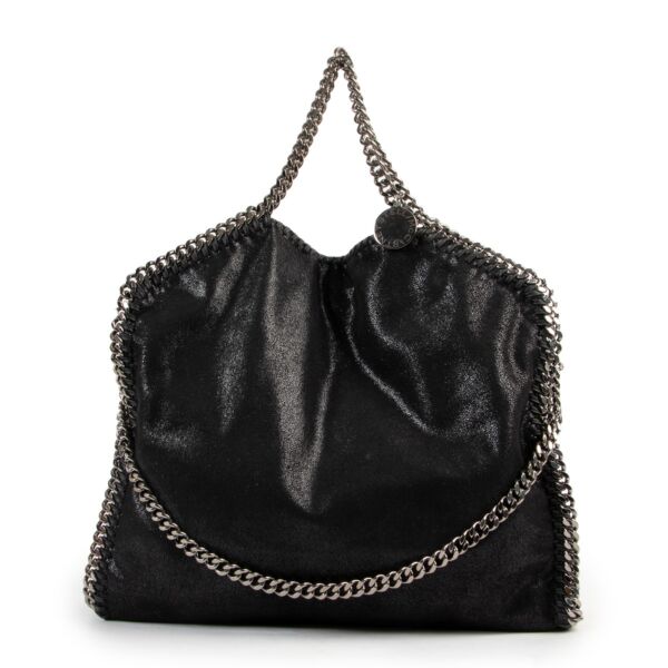 Get this Stella McCartney Black Falabella Tote Bag at Labellov online or in store. 