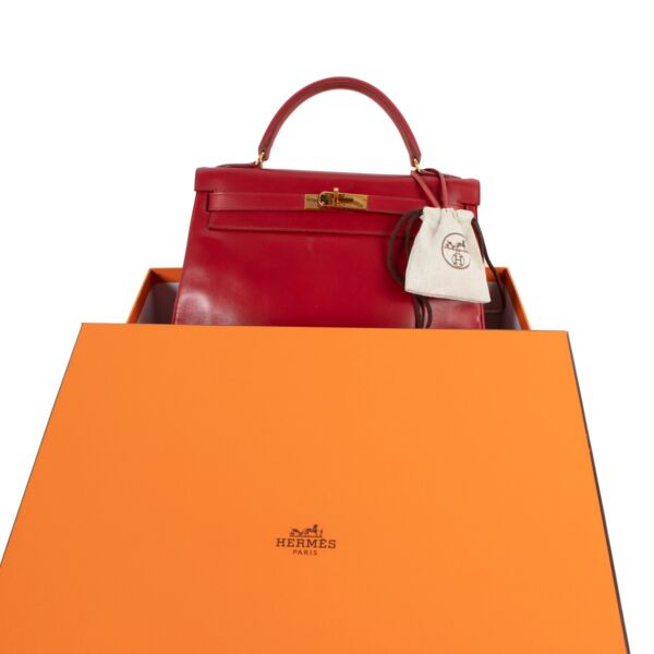 Hermès Vintage Kelly 32 Rouge Vif Tadelakt GHW