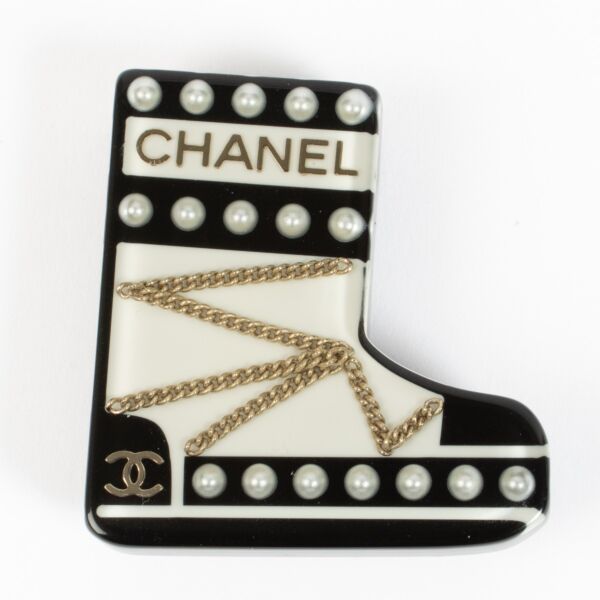 Chanel 18B Snow Boot Brooch
