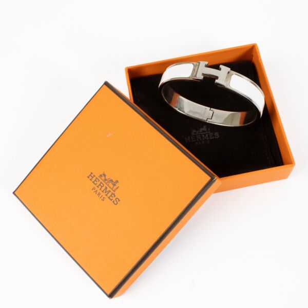 Hermès White Clic H Bracelet - Size M
